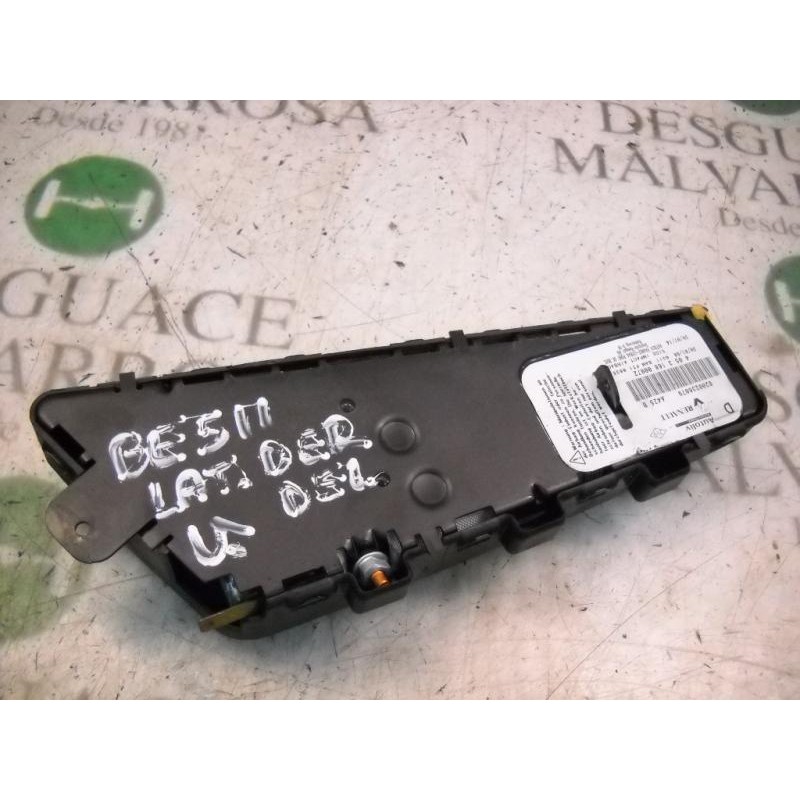 Recambio de airbag lateral derecho para renault laguna ii (bg0) dynamique referencia OEM IAM 8200236079 8200236079 