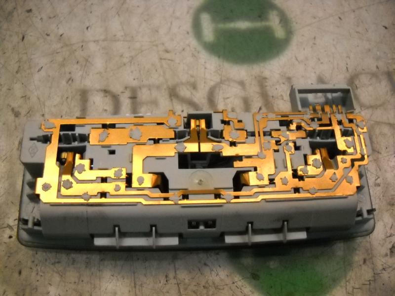 Recambio de piloto interior para renault laguna ii (bg0) dynamique referencia OEM IAM 8200013576  