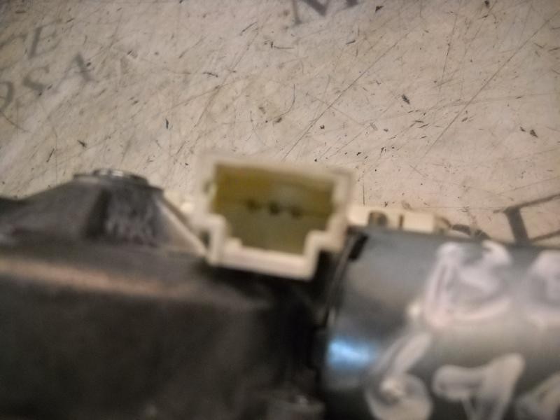 Recambio de motor limpia trasero para renault clio ii fase ii (b/cb0) authentique referencia OEM IAM   