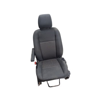 ASIENTO DELANTERO IZQUIERDO 