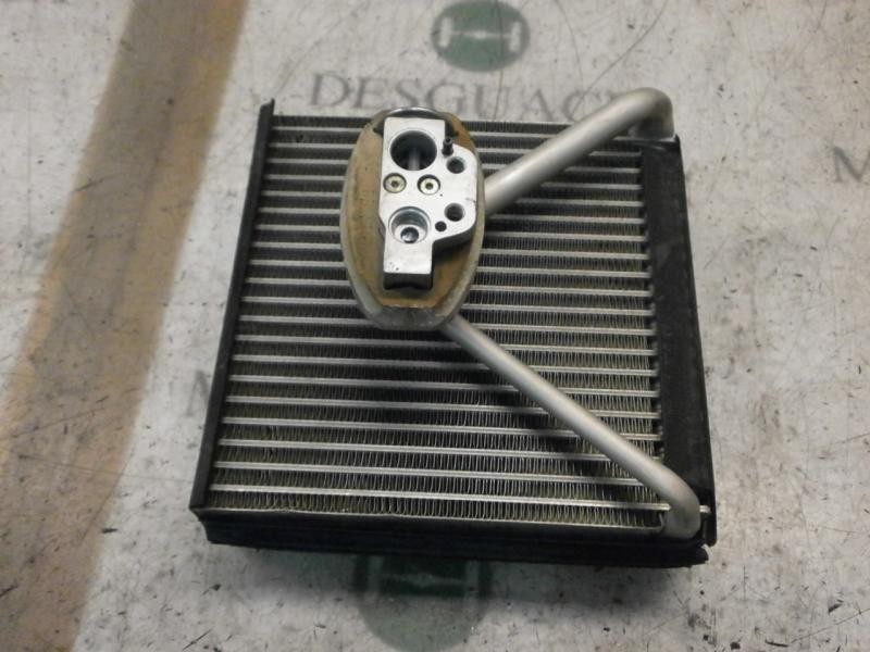 Recambio de evaporador aire acondicionado para seat ibiza (6l1) reference referencia OEM IAM 6Q0820103  