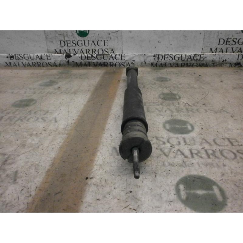 Recambio de amortiguador trasero izquierdo para renault clio ii fase ii (b/cb0) campus referencia OEM IAM   