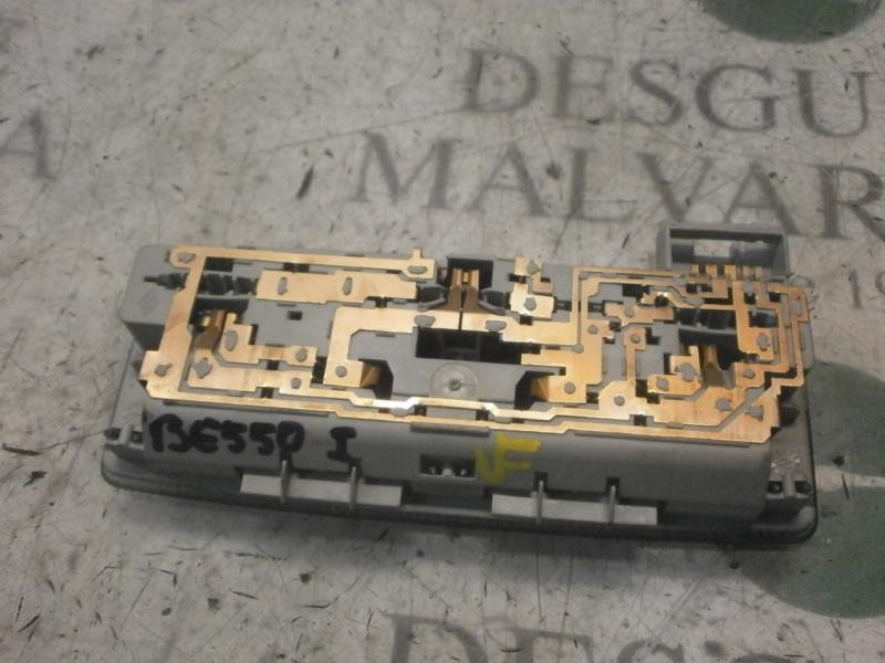 Recambio de piloto interior para renault laguna ii (bg0) dynamique referencia OEM IAM   