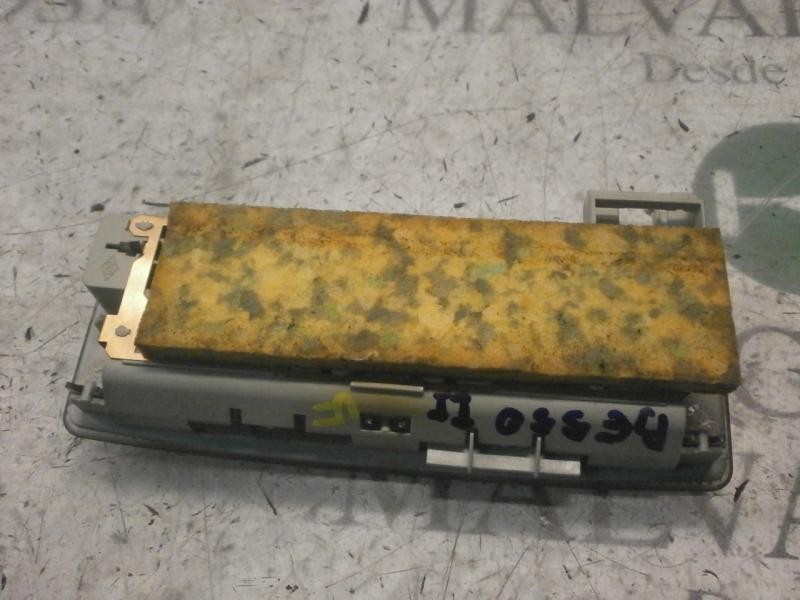 Recambio de piloto interior para renault laguna ii (bg0) dynamique referencia OEM IAM   