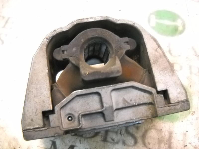 Recambio de soporte motor derecho para volkswagen golf iv berlina (1j1) highline referencia OEM IAM   