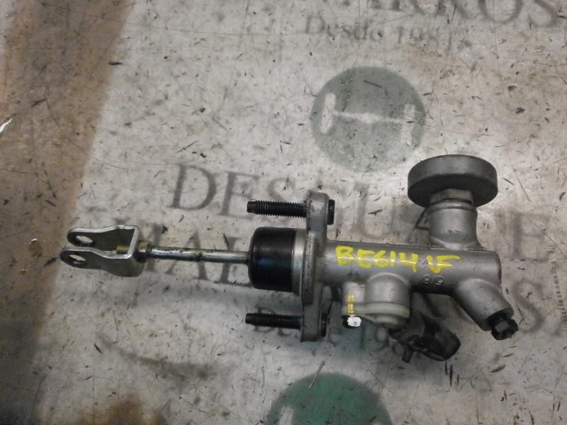 Recambio de bomba embrague para hyundai accent (mc) gl crdi referencia OEM IAM 416101G800  