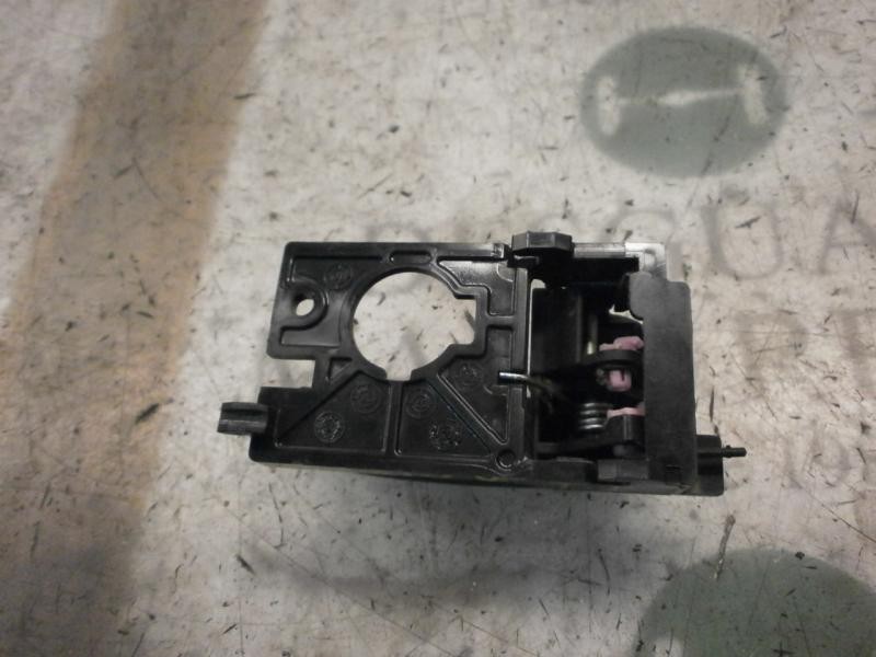 Recambio de maneta interior trasera izquierda para hyundai accent (mc) gl crdi referencia OEM IAM 836101E000WK  