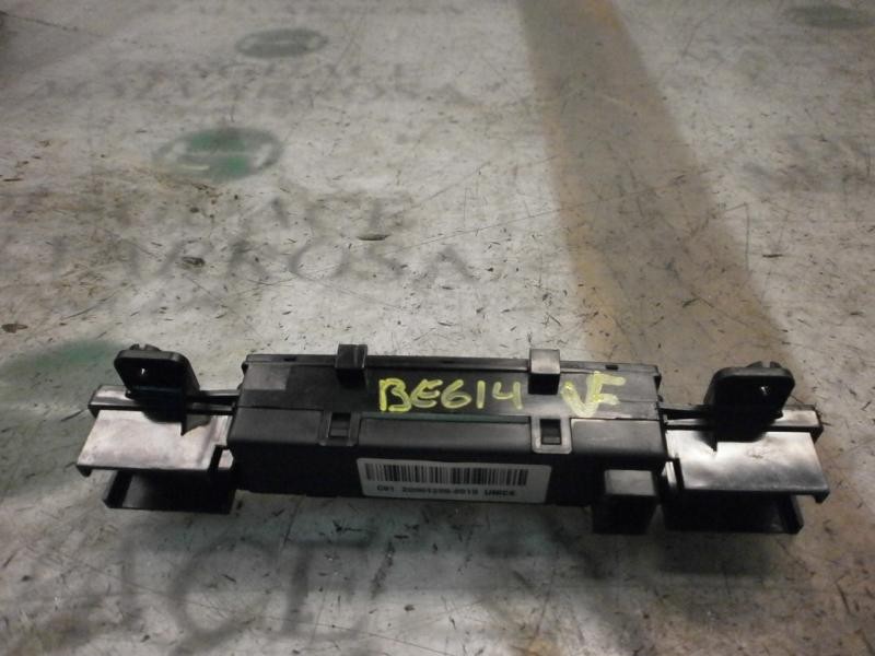 Recambio de mando multifuncion para hyundai accent (mc) gl crdi referencia OEM IAM 945201E000 20061209 20061209