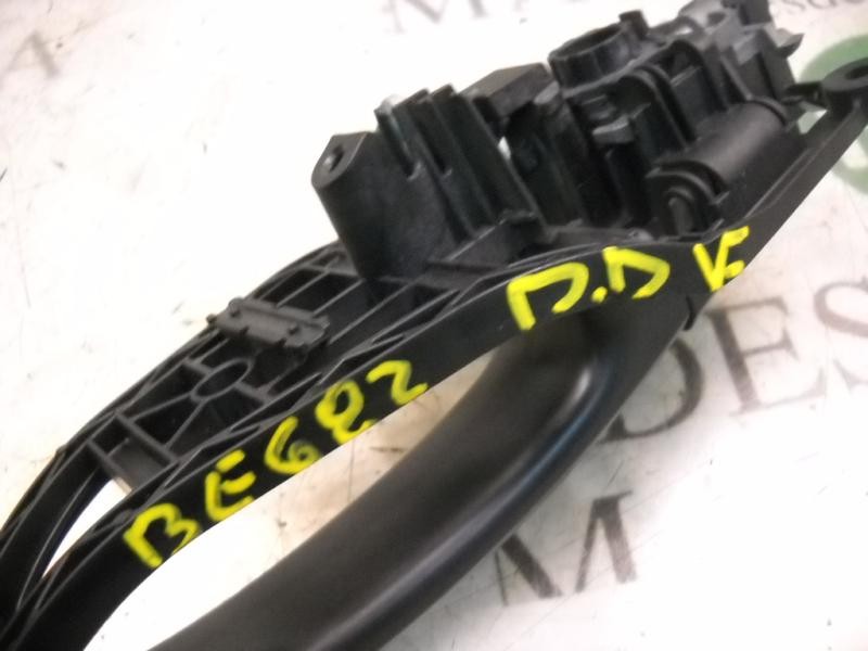 Recambio de maneta exterior delantera derecha para opel corsa d cmon referencia OEM IAM   