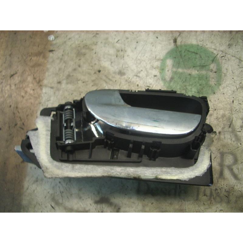 Recambio de maneta interior trasera izquierda para peugeot 307 break / sw (s1) sw referencia OEM IAM   