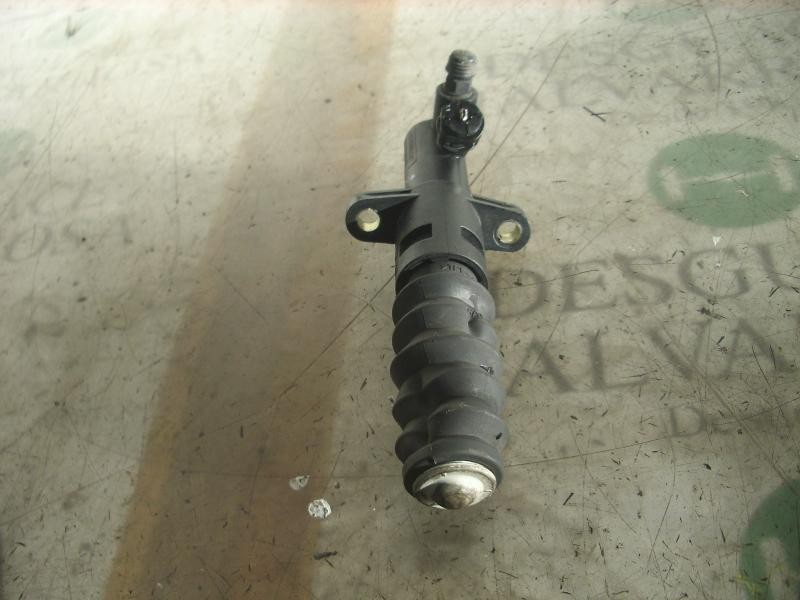 Recambio de bombin embrague para peugeot 307 break / sw (s1) sw referencia OEM IAM   