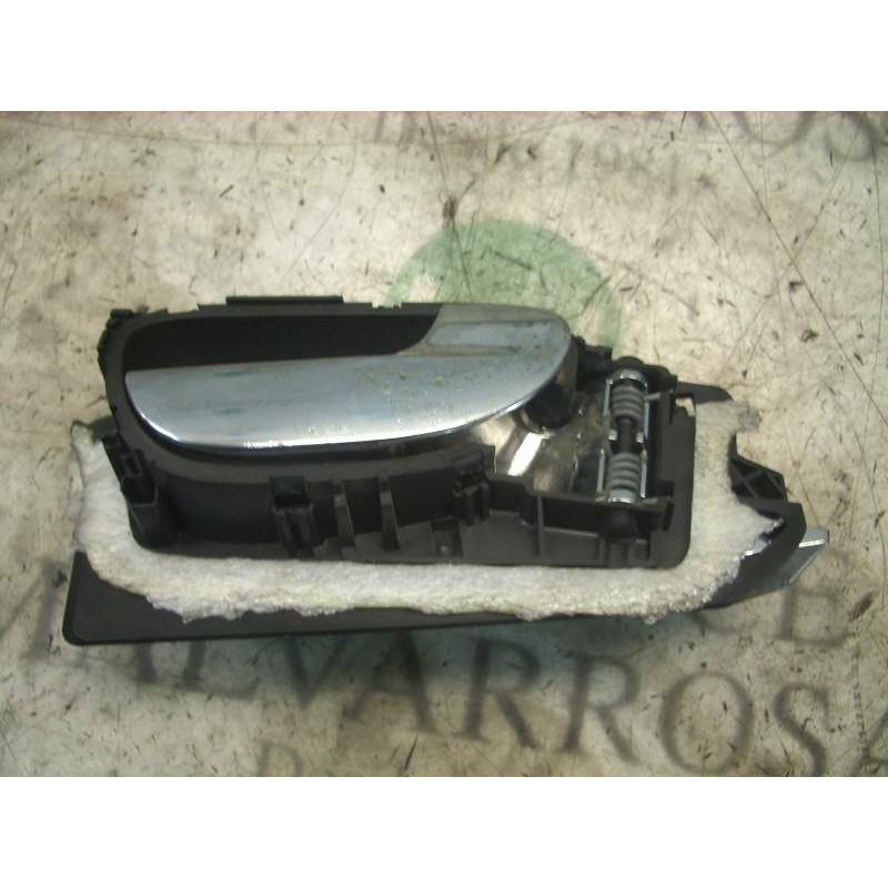 Recambio de maneta interior trasera derecha para peugeot 307 break / sw (s1) sw referencia OEM IAM   