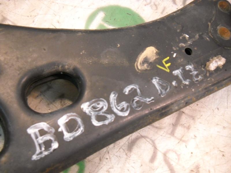 Recambio de brazo suspension inferior delantero izquierdo para ford fiesta (cbk) ghia referencia OEM IAM   