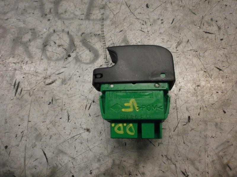 Recambio de mando elevalunas delantero derecho para peugeot 107 urban referencia OEM IAM   