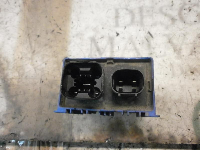 Recambio de caja precalentamiento para opel corsa d 1.3 16v cdti referencia OEM IAM   