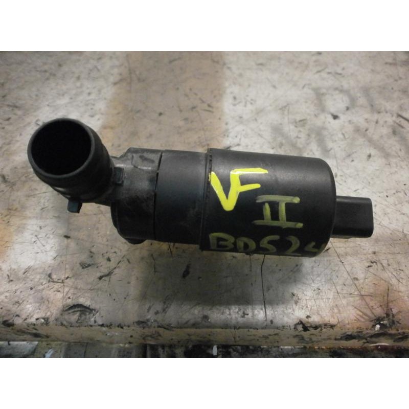 Recambio de bomba limpia para peugeot 107 urban referencia OEM IAM   