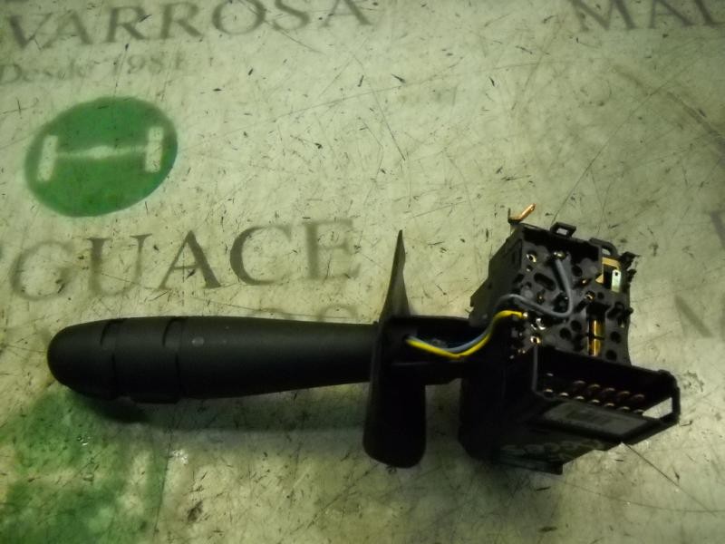 Recambio de mando luces para renault clio ii fase ii (b/cb0) campus referencia OEM IAM   