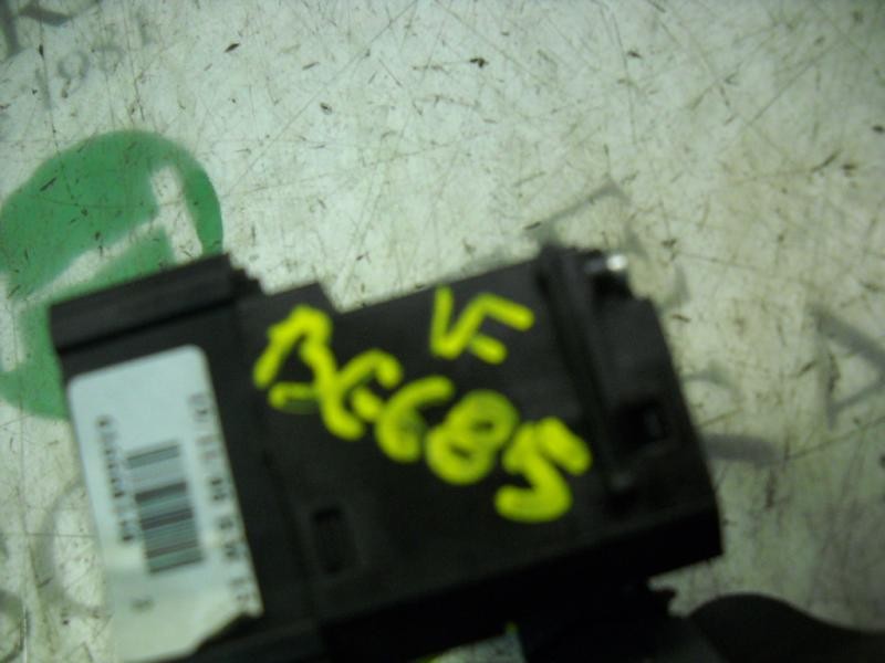 Recambio de mando luces para renault clio ii fase ii (b/cb0) campus referencia OEM IAM   