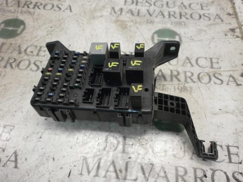 Recambio de caja reles / fusibles para ford mondeo berlina (ge) ghia referencia OEM IAM   