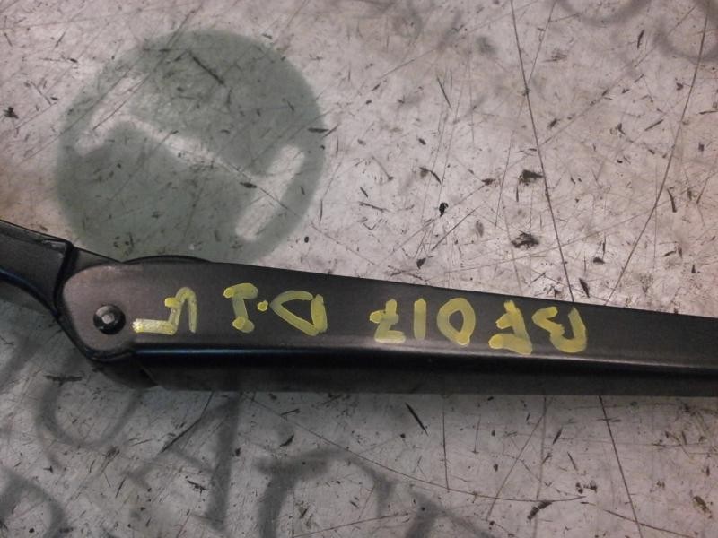 Recambio de brazo limpia delantero izquierdo para seat ibiza (6l1) fresh referencia OEM IAM 6L1955409C  