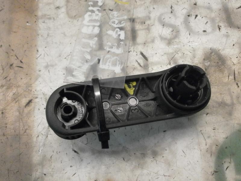 Recambio de maneta elevalunas trasera derecha para renault clio ii fase ii (b/cb0) dynamique referencia OEM IAM   