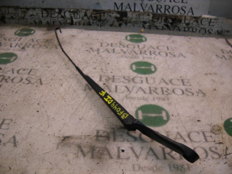 Recambio de brazo limpia delantero izquierdo para volkswagen golf iv berlina (1j1) conceptline referencia OEM IAM   