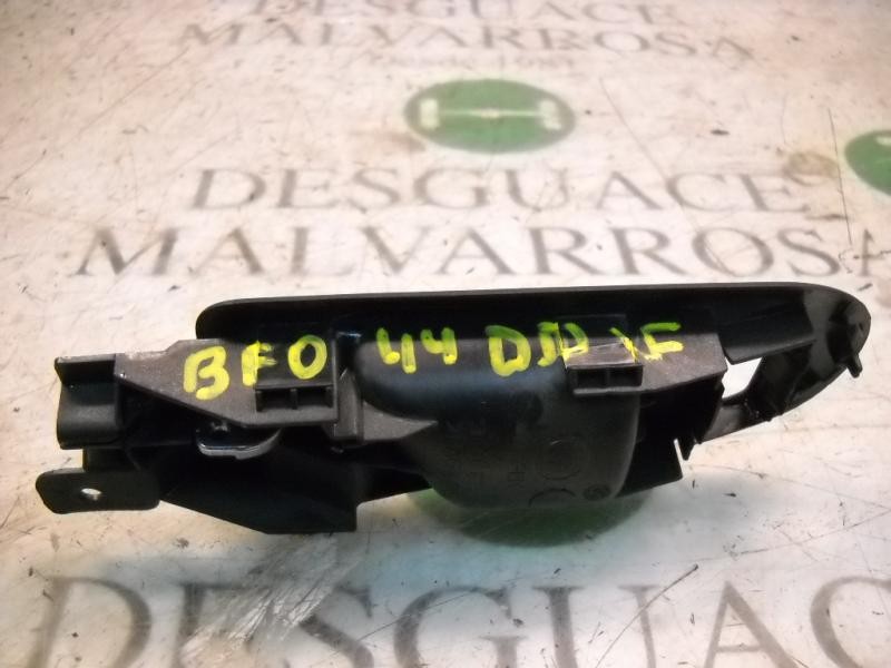 Recambio de maneta interior delantera derecha para volkswagen golf iv berlina (1j1) conceptline referencia OEM IAM   