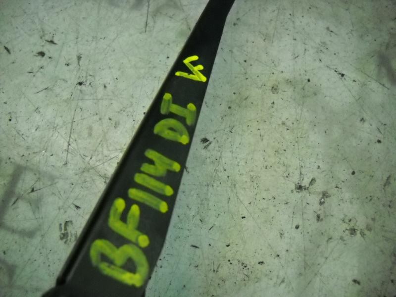 Recambio de brazo limpia delantero izquierdo para audi a3 (8l) 1.8 ambition referencia OEM IAM 1J1955409A  