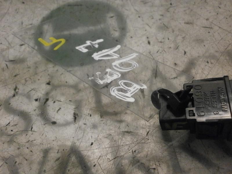 Recambio de warning para nissan note (e11e) visia referencia OEM IAM   