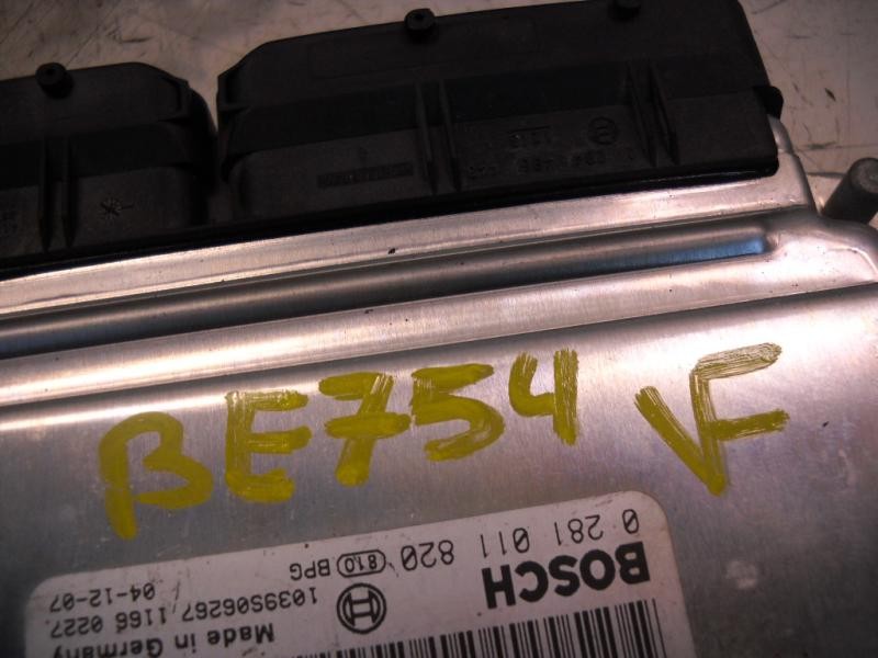 Recambio de centralita motor uce para volkswagen polo (9n3) edition referencia OEM IAM   