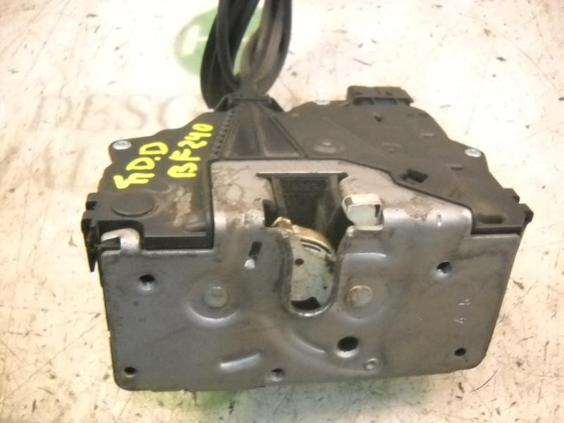 Recambio de cerradura puerta delantera derecha para opel corsa d cosmo referencia OEM IAM   