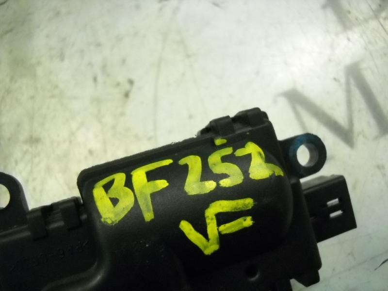 Recambio de motor electrico para ford transit connect (tc7) furgón (2006) referencia OEM IAM   