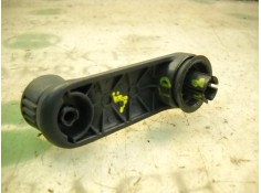 Recambio de maneta elevalunas trasera derecha para renault clio iii confort dynamique referencia OEM IAM    2