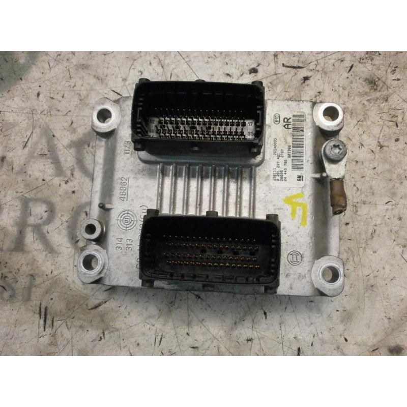 Recambio de centralita motor uce para opel corsa c cosmo referencia OEM IAM   