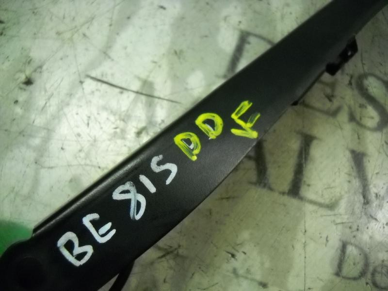 Recambio de brazo limpia delantero derecho para renault vel satis (bj0) privilege referencia OEM IAM 7701050944  