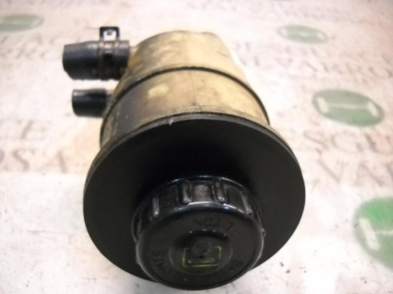 Recambio de deposito servo para renault vel satis (bj0) privilege referencia OEM IAM 8200005185  
