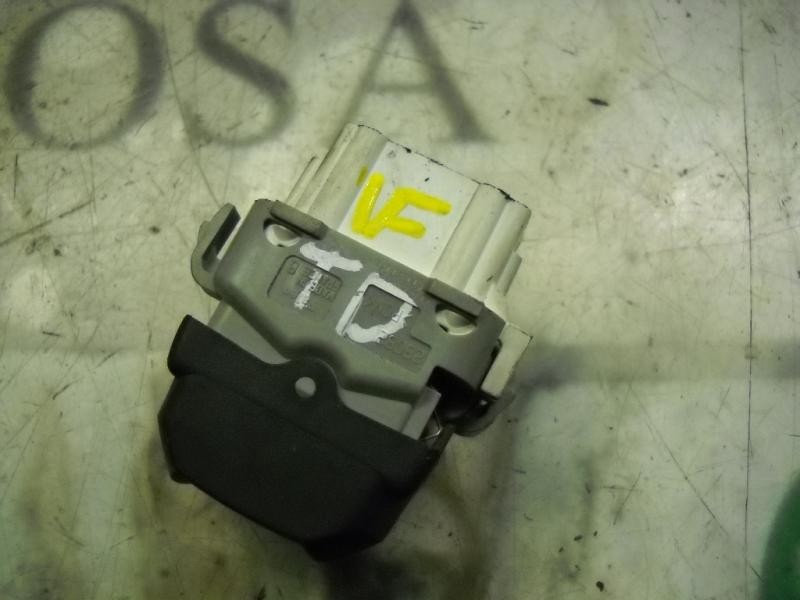 Recambio de mando elevalunas trasero derecho para renault vel satis (bj0) privilege referencia OEM IAM 8200114209 28082 28082