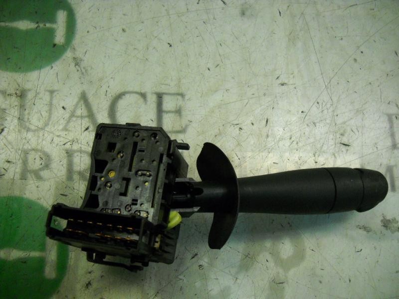 Recambio de mando limpia para renault vel satis (bj0) privilege referencia OEM IAM 7701048915 8200002461 