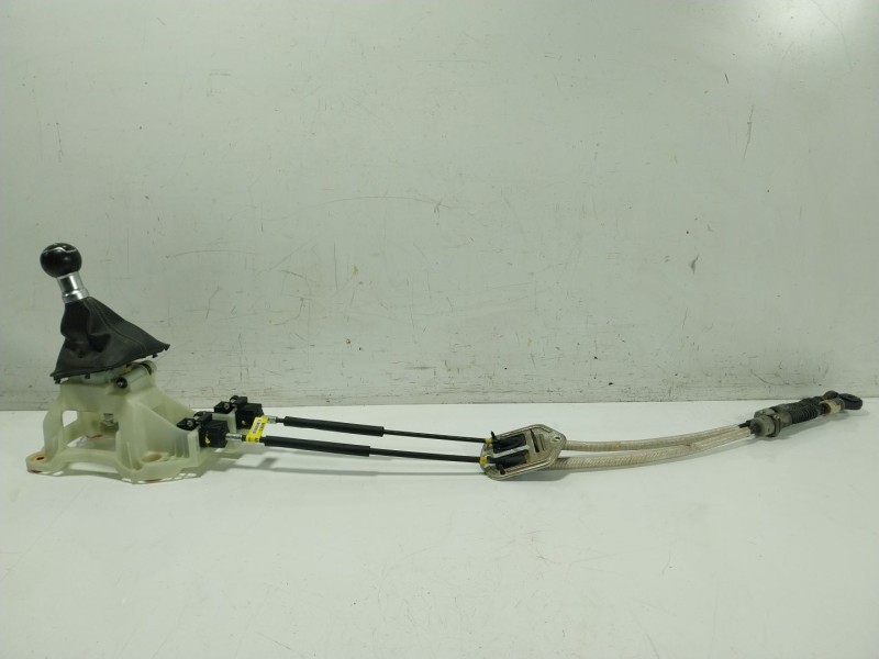 Recambio de palanca cambio para kia stonic (yb) 1.2 cvvt referencia OEM IAM 43700H8160WK  