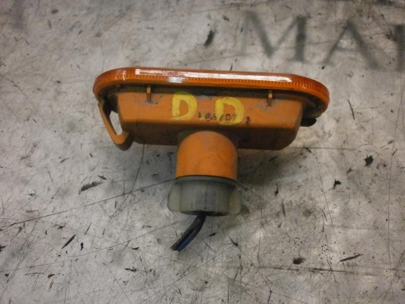 Recambio de piloto lateral derecho para ford fiesta (cbk) ghia referencia OEM IAM   