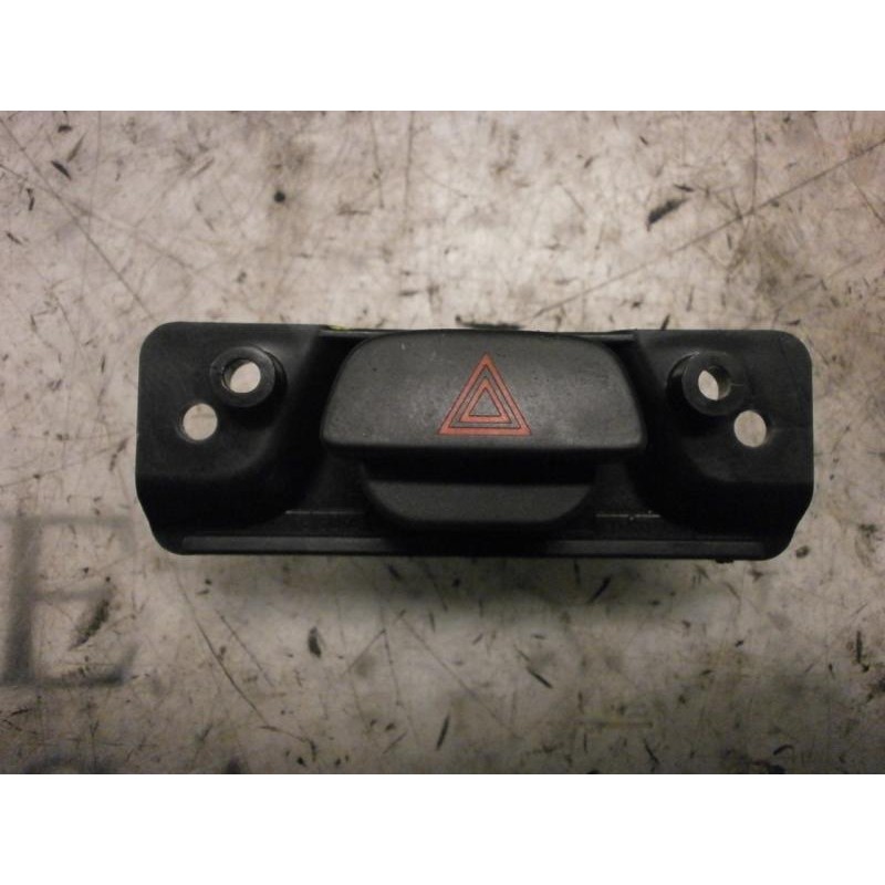 Recambio de warning para ford fiesta (cbk) ghia referencia OEM IAM   