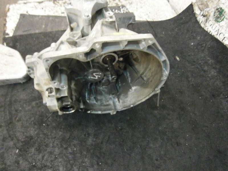 Recambio de caja cambios para ford fiesta (cbk) ghia referencia OEM IAM  2N1A7002 