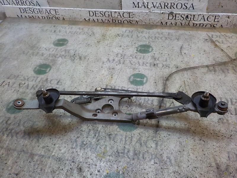 Recambio de articulacion limpia delantero para toyota auris 2.0 d-4d cat referencia OEM IAM 8515002170  