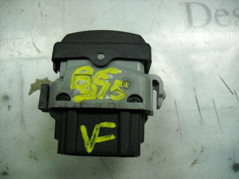 Recambio de modulo electronico para renault vel satis (bj0) privilege referencia OEM IAM 8200113229 28082 