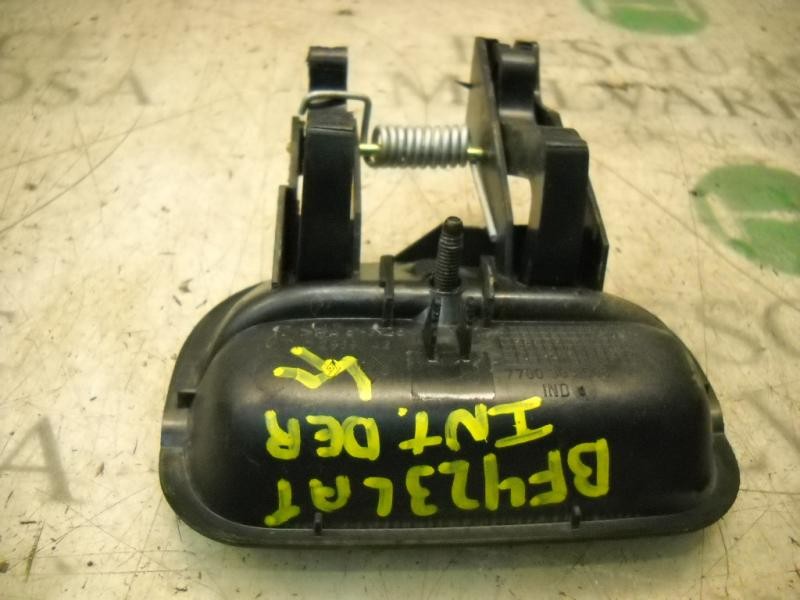 Recambio de maneta interior lateral derecha para renault kangoo (f/kc0) rapid referencia OEM IAM   