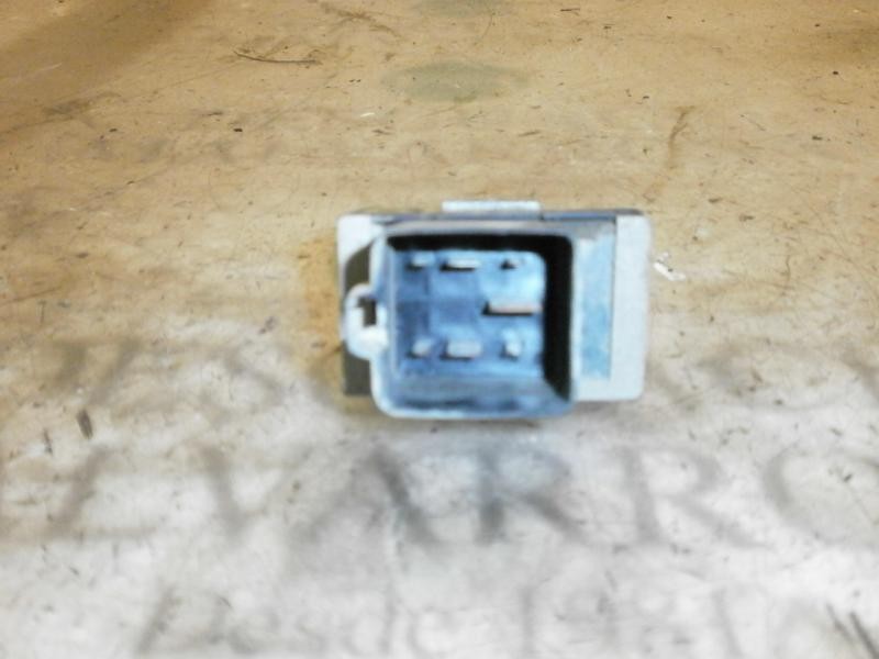 Recambio de caja precalentamiento para renault espace iv (jk0) privilege referencia OEM IAM 7700115078 7700115078 