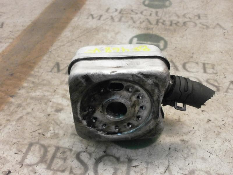 Recambio de enfriador aceite motor para seat ibiza (6l1) fresh referencia OEM IAM 028117021L  