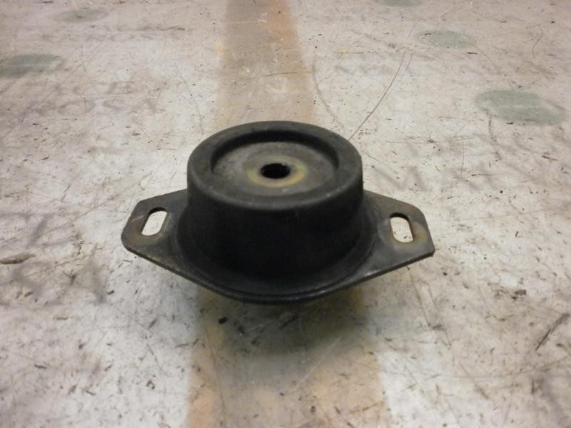 Recambio de soporte motor izquierdo para peugeot 307 break / sw (s1) sw referencia OEM IAM   
