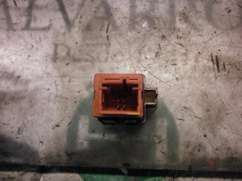 Recambio de warning para citroën c4 coupe collection referencia OEM IAM   