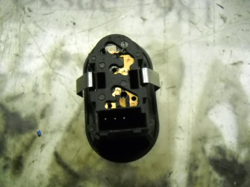 Recambio de mando elevalunas delantero derecho para opel astra g berlina sport referencia OEM IAM   